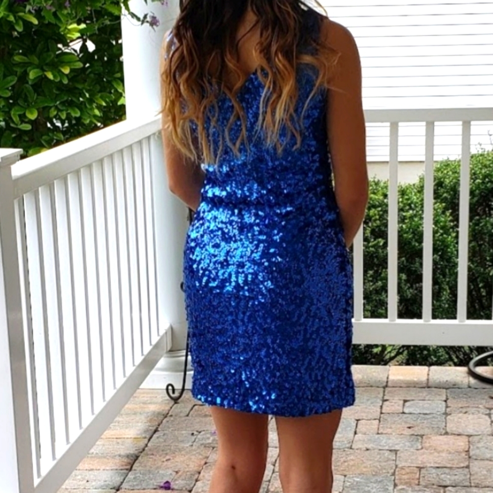 Prom Dress - Picture 3 of 7